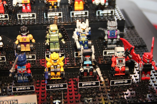 Toy Fair 2013   Transformers Kreon Micro Changers Image  (6 of 31)